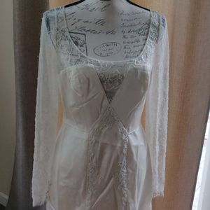 Badgley Mischka Ivory Wedding Dress Size 8 - image 1